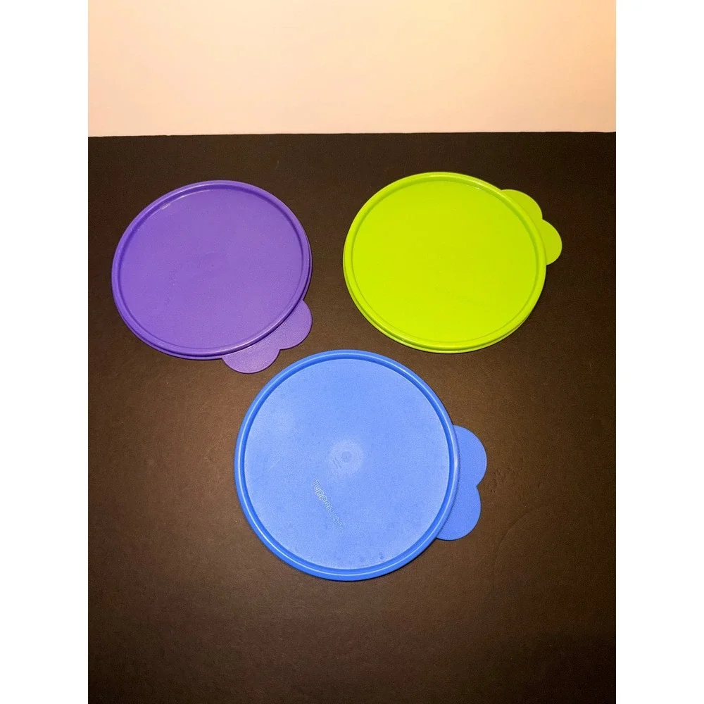 3 Tupperware Replacement Lids Round Seals Purple Green Blue 6.5